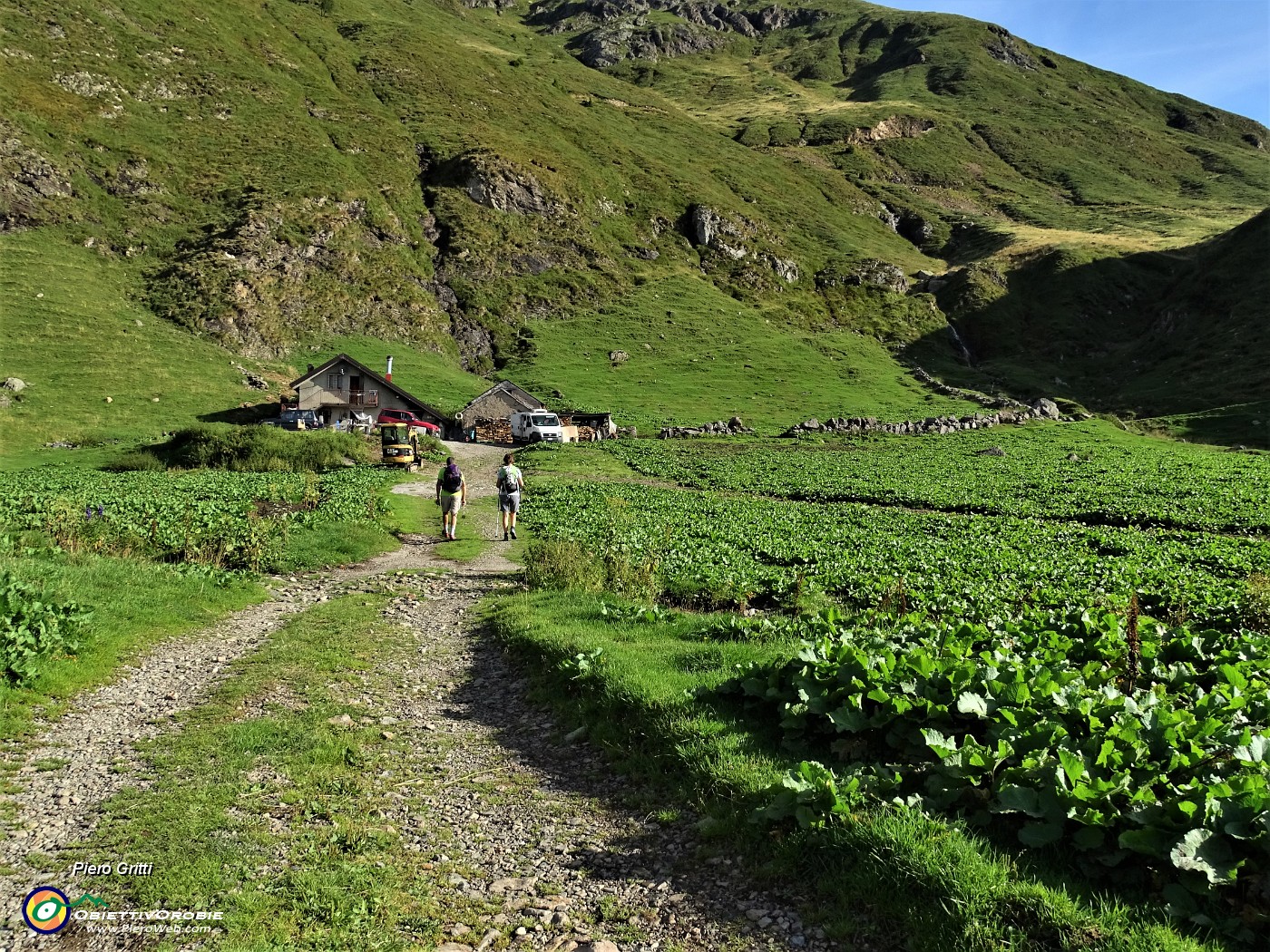 12 Passiamo alla Casera Foppa (1750 m) .JPG